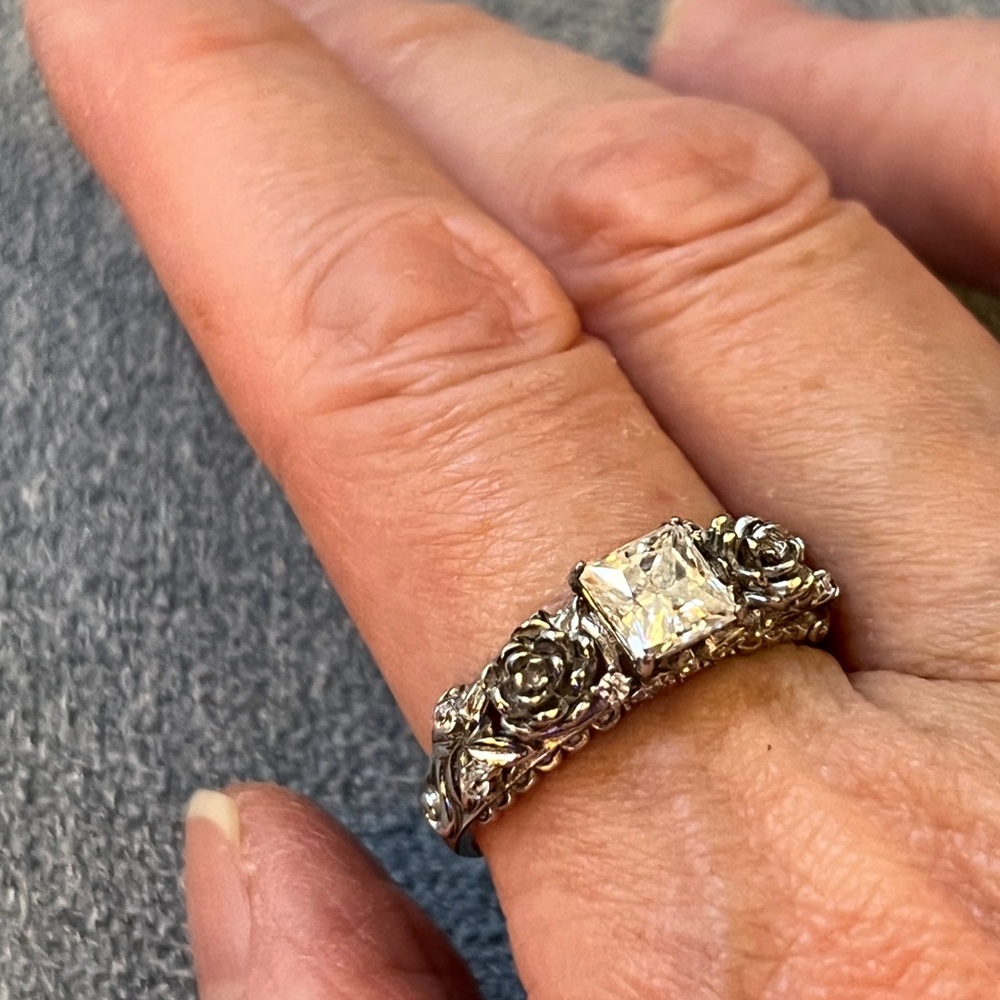 Moissanite AAA D-color princess cut, VVSI. Rhodium over 925 S.Silver. Handmade!